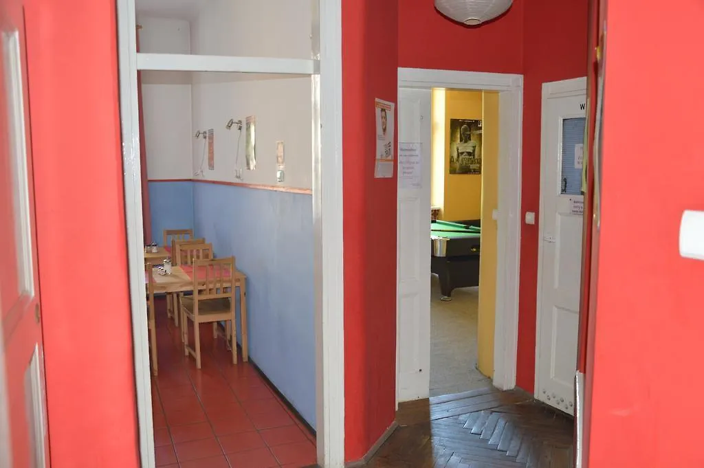 Old Walls Hostel Krakow Poland