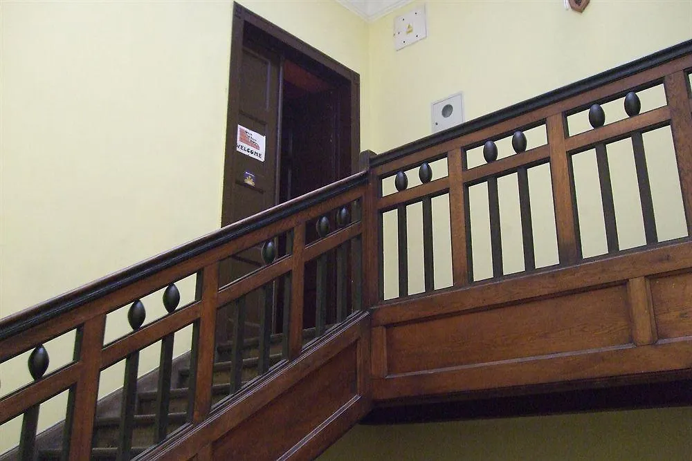 Old Walls Hostel Krasków Πολωνία